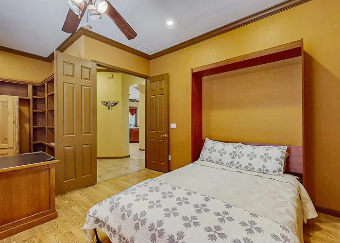 Goodyear W/ Private Pool, & Built-in Bbq *